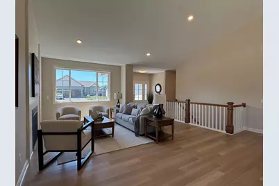 6062 Fuller Circle, Wyoming, MN 55092 - Photo 5