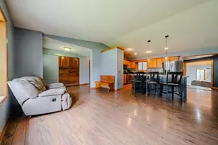 5708 Nightingale Ct, Saint Cloud, MN 56303 - Photo 9