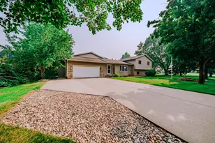 5708 Nightingale Ct, Saint Cloud, MN 56303 - Photo 3