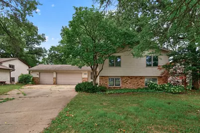 820 86th Lane NW, Coon Rapids, MN 55433 - Photo 1
