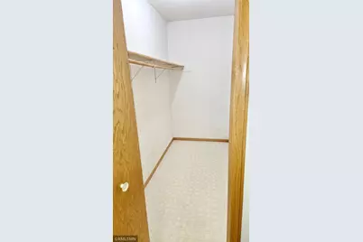 8001 Jeffery Avenue S, Cottage Grove, MN 55016 - Photo 15
