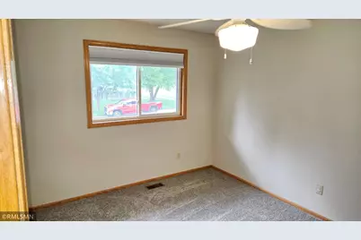 8001 Jeffery Avenue S, Cottage Grove, MN 55016 - Photo 13
