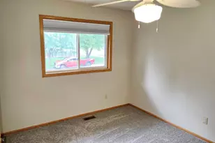 8001 Jeffery Ave S, Cottage Grove, MN 55016 - Photo 13