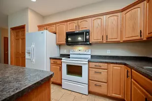 3525 W 7th St, Winona, MN 55987 - Photo 9