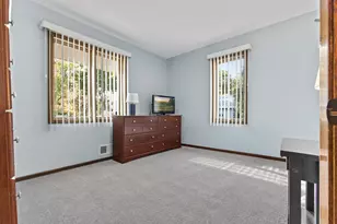 1993 Warbler Ln, Saint Paul, MN 55119 - Photo 25
