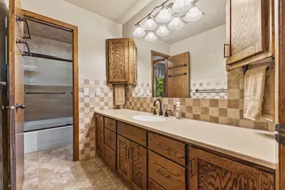 1993 Warbler Lane, Saint Paul, MN 55119 - Photo 21