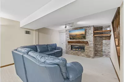 1993 Warbler Lane, Saint Paul, MN 55119 - Photo 29