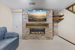 1993 Warbler Ln, Saint Paul, MN 55119 - Photo 31
