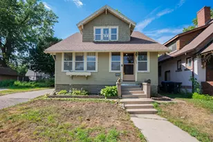 406 W Lewis St, Mankato, MN 56001 - Photo 1