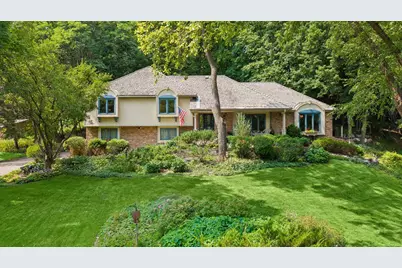 18864 Heathcote Drive, Deephaven, MN 55391 - Photo 1