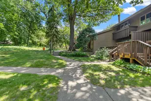 91 Birnamwood Dr, Burnsville, MN 55337 - Photo 3