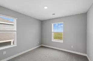 1967 Aztec Ave, Shakopee, MN 55379 - Photo 17