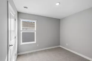 1967 Aztec Ave, Shakopee, MN 55379 - Photo 15
