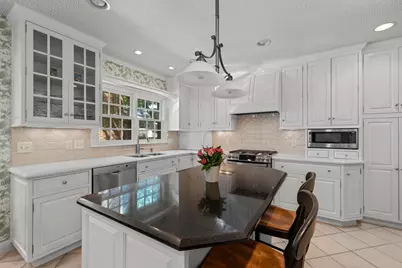 3725 Glenhurst Avenue, Saint Louis Park, MN 55416 - Photo 17