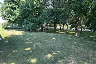 305 Lakeview Dr, Lake Park, MN 56554 - Photo 3