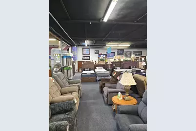 200 Main Street W, Sleepy Eye, MN 56085 - Photo 17