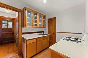 2017 Laurel Ave, Saint Paul, MN 55104 - Photo 29