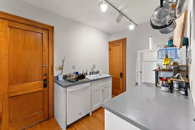 2017 Laurel Avenue, Saint Paul, MN 55104 - Photo 13