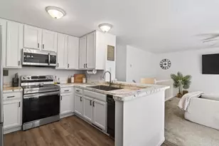 4905 Bluff Heights Trail SE, Prior Lake, MN 55372 - Photo 15