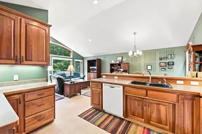 909 N Cascade Street, Osceola, WI 54020 - Photo 11