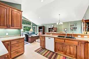 909 N Cascade St, Osceola, WI 54020 - Photo 11
