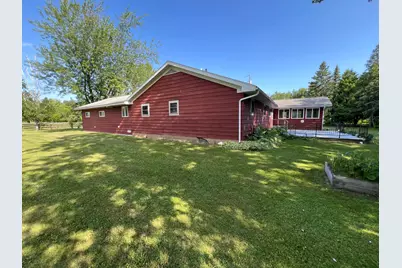 2904 State Highway 172 NW, Baudette, MN 56623 - Photo 3