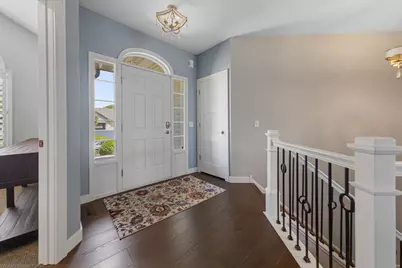 827 Vardon Court, Faribault, MN 55021 - Photo 5