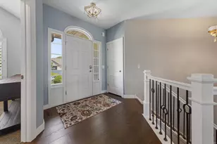 827 Vardon Ct, Faribault, MN 55021 - Photo 5