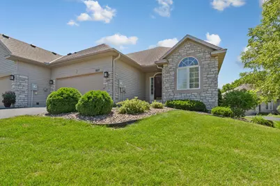 827 Vardon Court, Faribault, MN 55021 - Photo 1