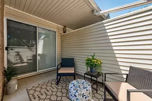 7018 49th St N, Oakdale, MN 55128 - Photo 3