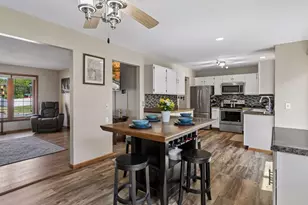 7370 158th St W, Apple Valley, MN 55124 - Photo 13