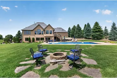 19295 Oak Grove Avenue, Prior Lake, MN 55372 - Photo 5