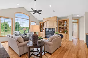 19295 Oak Grove Ave, Prior Lake, MN 55372 - Photo 17