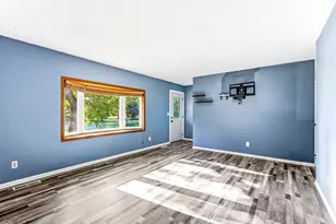 18536 147th St NW, Elk River, MN 55330 - Photo 5