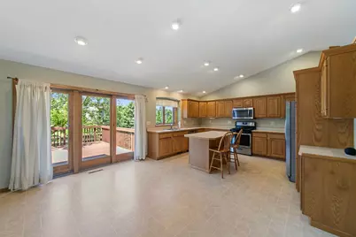 9719 Hillside Trail S, Cottage Grove, MN 55016 - Photo 5