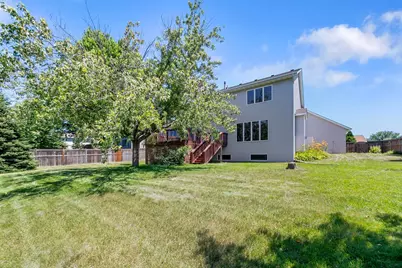 9719 Hillside Trail S, Cottage Grove, MN 55016 - Photo 23