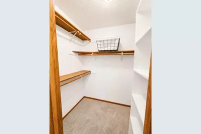 9142 Woodhall Crossing N, Minneapolis, MN 55443 - Photo 21