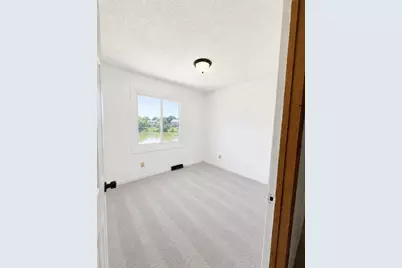 9142 Woodhall Crossing N, Minneapolis, MN 55443 - Photo 17
