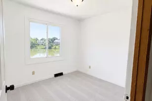 9142 Woodhall Crossing N, Minneapolis, MN 55443 - Photo 17