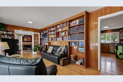 404 W Macarthur Avenue, Eau Claire, WI 54701 - Photo 5