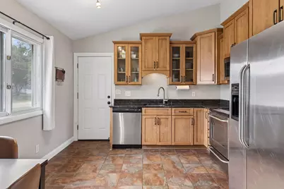 13404 Arthur Street W, Minnetonka, MN 55305 - Photo 11