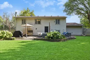 13404 Arthur St W, Minnetonka, MN 55305 - Photo 33