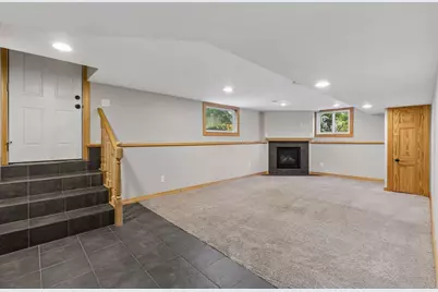 13404 Arthur Street W, Minnetonka, MN 55305 - Photo 25