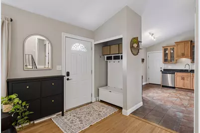 13404 Arthur Street W, Minnetonka, MN 55305 - Photo 9