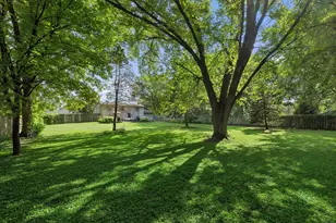 13404 Arthur St W, Minnetonka, MN 55305 - Photo 5