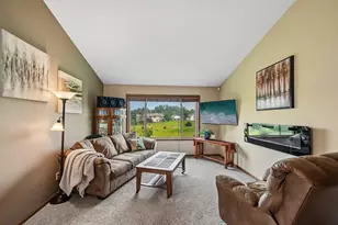 12720 314th St, Lindstrom, MN 55045 - Photo 13
