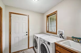 12720 314th St, Lindstrom, MN 55045 - Photo 15