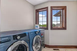 225 Calamus Cir, Medina, MN 55340 - Photo 61