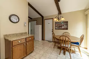 3139 Quarry Ct, Eagan, MN 55121 - Photo 11