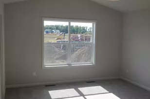 10586 Goodview Ave S, Cottage Grove, MN 55016 - Photo 19